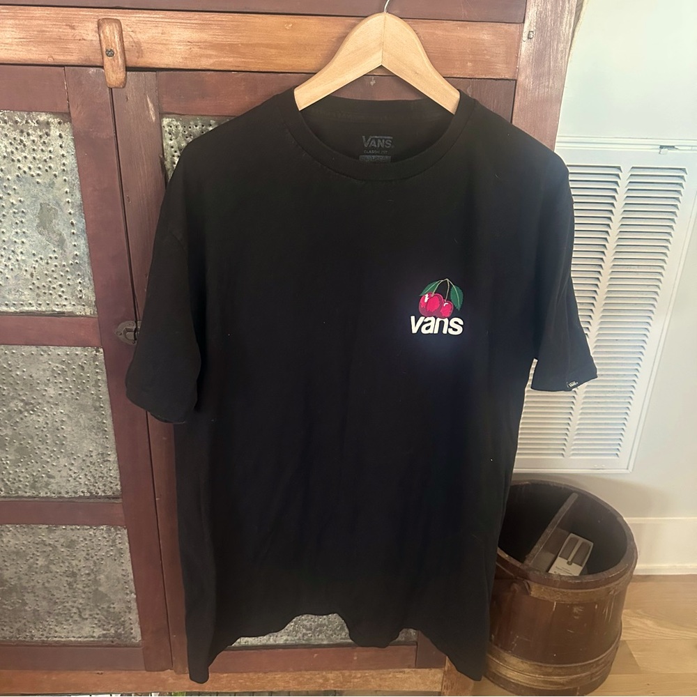 Vans Cherry ‘The Off The Wall Company’ Tshirt Size Men’s Large